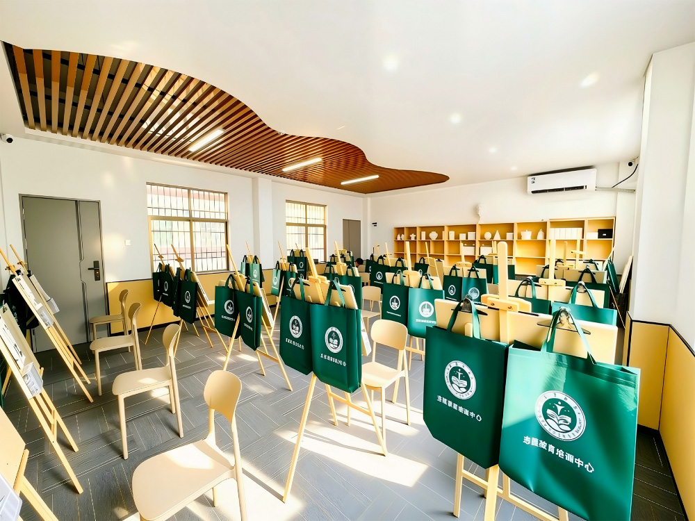 云浮叛逆小孩全封闭教育学校选择指南:如何精准判断机构实力
