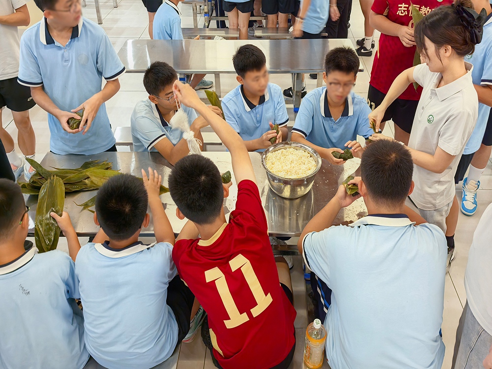 云浮青少年素质培育机构怎么联系？本地寄宿成长培育选择指南